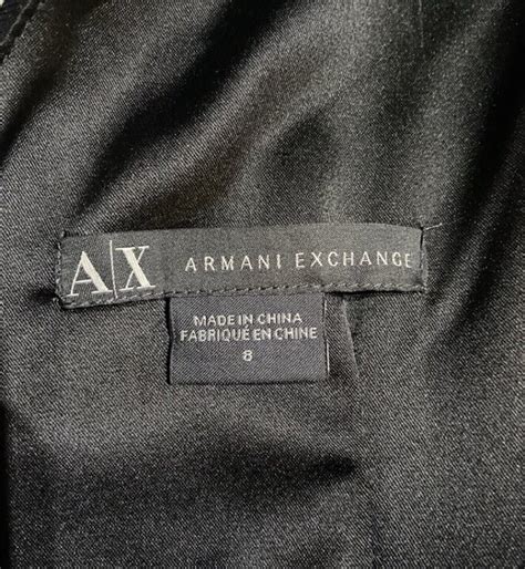 etiqueta armani original|are Armani labels real.